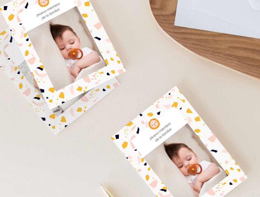 dando la bienvenida al nuevo miembro de la familia