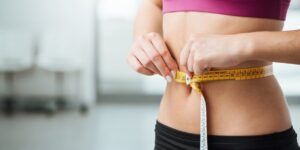 sintomas comunes de problemas digestivos ruidos estomacales y flatulencias