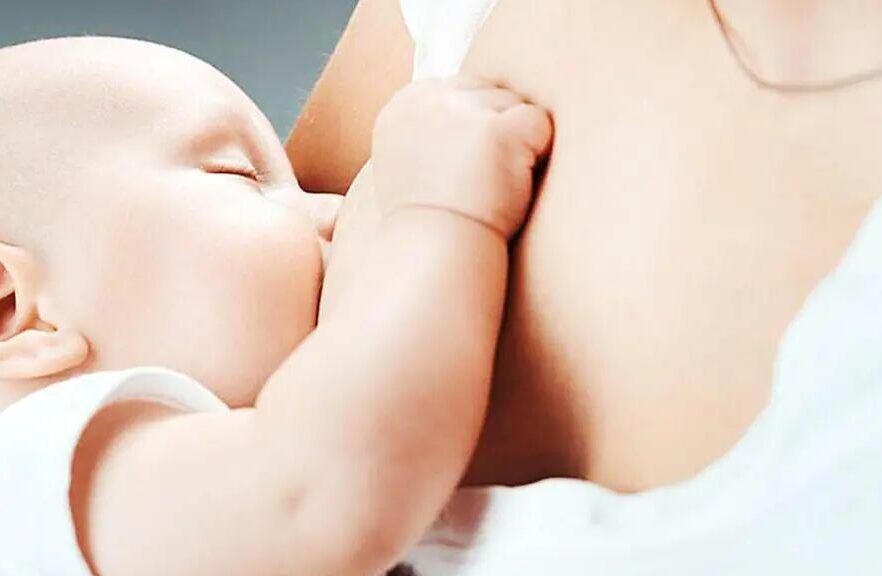 lactancia materna y agua