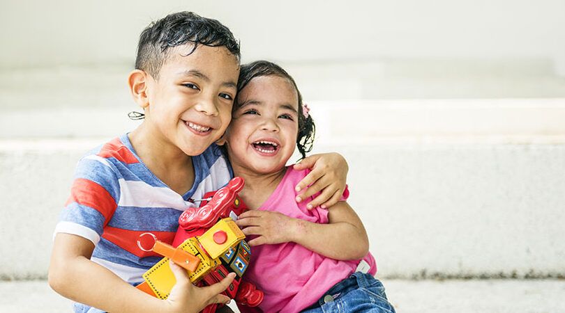 relacion entre hermanos y desarrollo