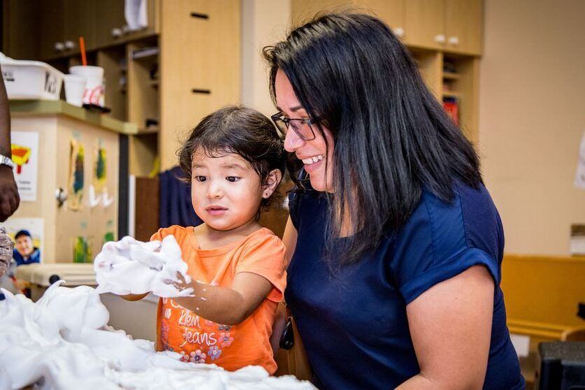 empoderando a madres ayudando ninos