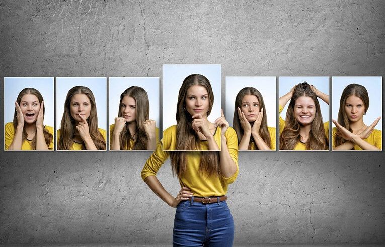 adolescentes expresando y controlando emociones