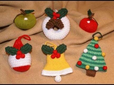 arbol navideno con adornos crochet