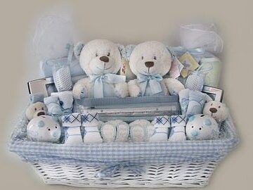 decoracion creativa para cesta de bebe