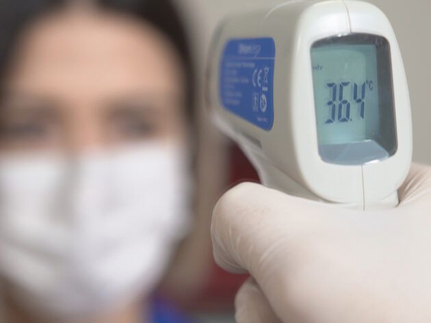 medicion precisa de temperatura en adultos