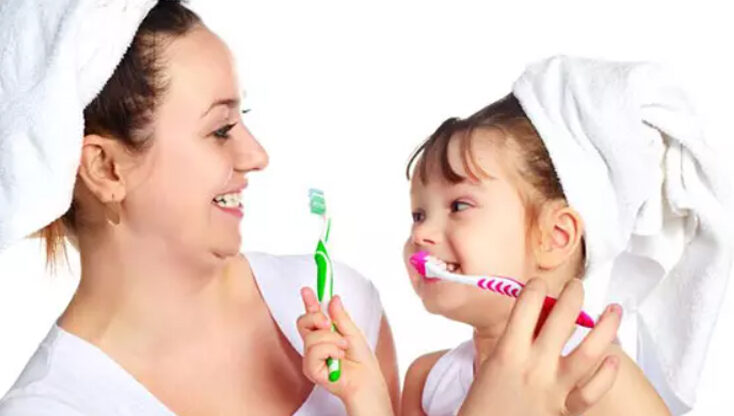 cepillado temprano para salud bucal