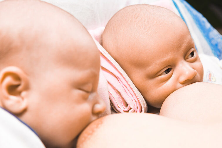 lactancia en gemelos exitosa y practica