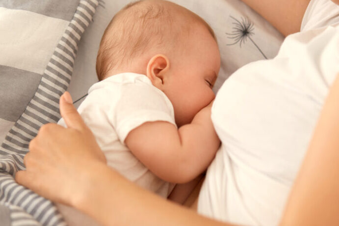 lactancia extendida y sueno infantil