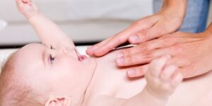 masaje para fortalecer sistema inmunologico del bebe