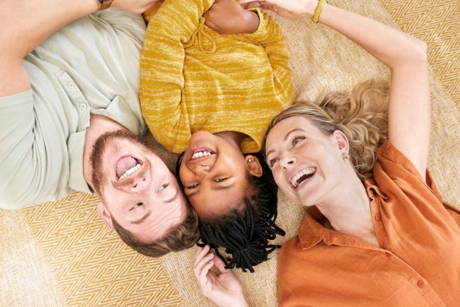 ninos adoptados desarrollando identidad y autoestima