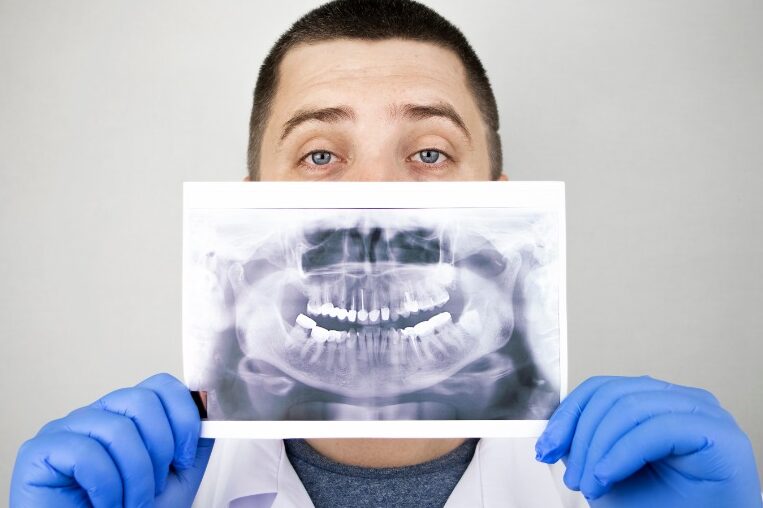 riesgos y precauciones de radiografias dentales