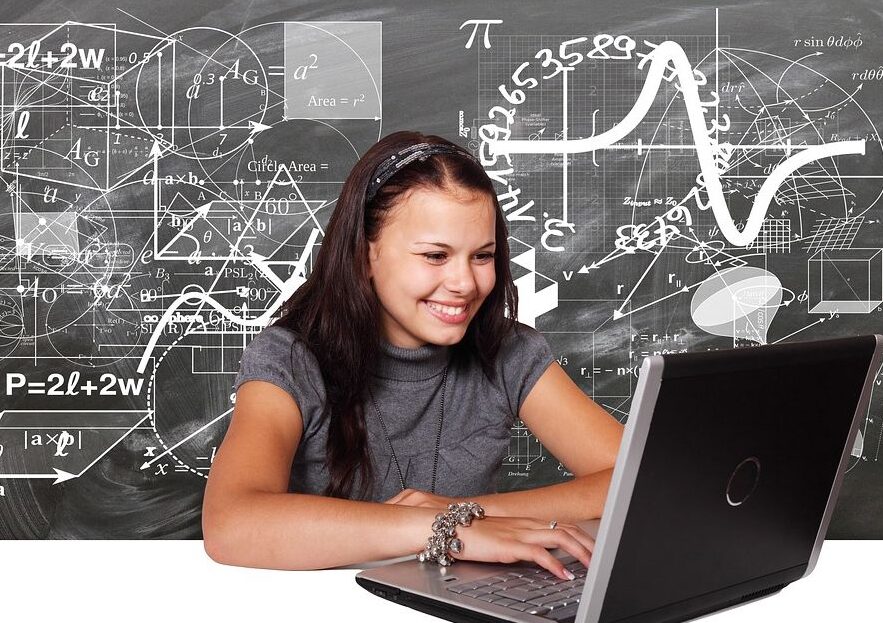 tecnologia transformando la pedagogia