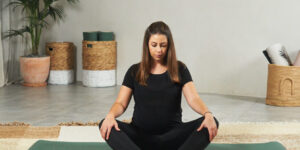 yoga para embarazadas posturas seguras