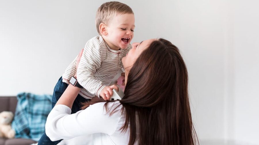 fomento del apego positivo en la crianza